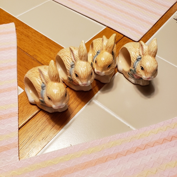 EASTER , 5 Bunny rings and 4 placements - Picture 8 of 10